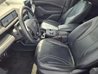 Ford Mustang Mach-E 2023 Premium 4dr SUV