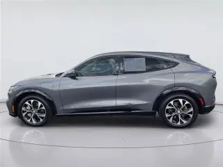 Ford Mustang Mach-E 2023 Premium 4dr SUV