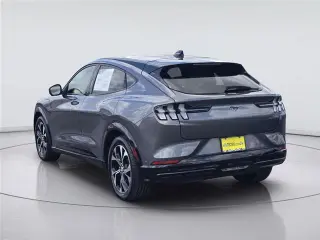 Ford Mustang Mach-E 2023 Premium 4dr SUV