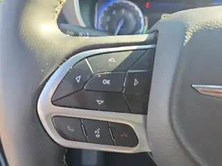 Chrysler Pacifica 2025 Select 4dr Mini-Van