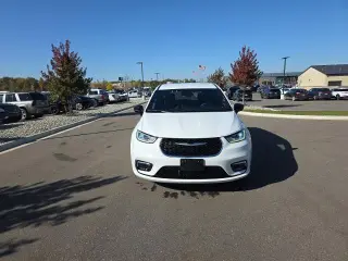 Chrysler Pacifica 2025 Select 4dr Mini-Van