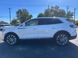 Lincoln Nautilus 2023 AWD Reserve 4dr SUV