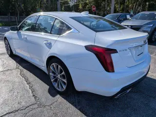 Cadillac CT5 2020 Premium Luxury Sedán 4 puertas