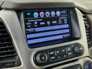 GMC Yukon 2017 4x2 SLT 4dr SUV