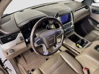 GMC Yukon 2017 4x2 SLT 4dr SUV