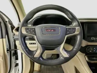 GMC Acadia 2020 Denali 4dr SUV