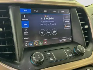 GMC Acadia 2020 Denali 4dr SUV