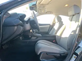 Honda Civic 2019 LX 4dr Sedán CVT