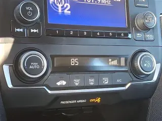 Honda Civic 2019 LX 4dr Sedán CVT