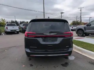 Chrysler Pacifica 2021 AWD Touring L 4dr Minifurgón