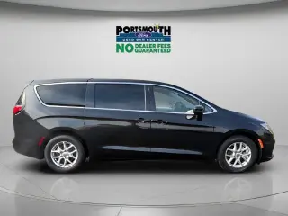 Chrysler Pacifica 2023 Touring L 4dr Mini-Van