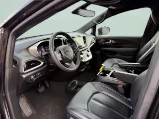 Chrysler Pacifica 2025 Select 4dr Mini-Van
