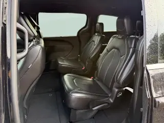 Chrysler Pacifica 2025 Select 4dr Mini-Van