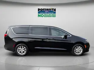 Chrysler Pacifica 2025 Select 4dr Mini-Van
