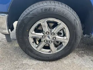Ford F-150 2025 4x4 XLT 4dr SuperCrew 5.5 ft. SB