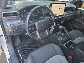 2025 Toyota Tacoma 4WD