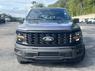 Ford F-150 2025 4x4 STX 4dr SuperCrew 5.5 ft. SB