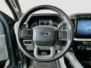 Ford F-150 2023 4x4 XLT 4dr SuperCrew 5.5 ft. SB