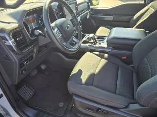 Ford F-150 2023 4x4 XLT 4dr SuperCrew 5.5 ft. SB