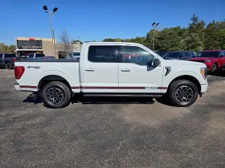 Ford F-150 2023 4x4 XLT 4dr SuperCrew 5.5 ft. SB