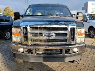 Ford F-350 Super Duty 2010 4x4 Lariat 4dr Crew Cab 6.8 ft. SB SRW Pickup
