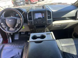 Ford F-150 2015 4x4 XLT 4dr SuperCrew 5.5 ft. SB