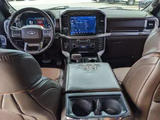 Ford F-150 2022 4x4 King Ranch 4dr SuperCrew 5.5 ft. SB