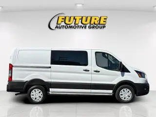 Ford Transit 2025 250 3dr SWB Techo de Ladera Carga