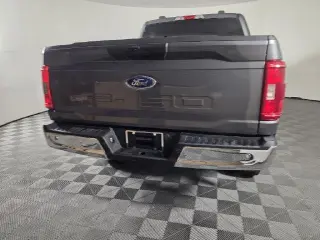 Ford F-150 2023 4x4 XLT 4dr SuperCrew 5.5 ft. SB