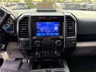 Ford F-150 2017 4x4 XLT 4dr SuperCrew 5.5 ft. SB