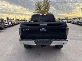 Ford F-150 2017 4x4 XLT 4dr SuperCrew 5.5 ft. SB