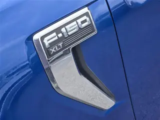 Ford F-150 2024 4x2 XLT 4dr SuperCrew con cabina de 5.5 metros SB