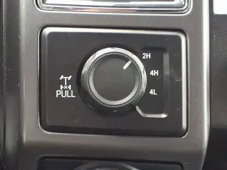 Ford F-150 2017 4x4 XLT 4dr SuperCrew 5.5 ft. SB