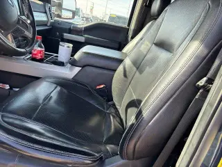 Ford F-250 Super Duty 2017 4x4 Lariat Cabina Triples 4 puertas 6.8 pies SB Camioneta