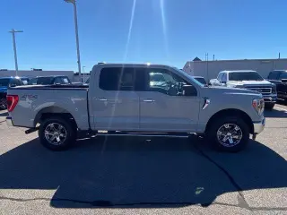 Ford F-150 2023 4x4 XLT 4dr SuperCrew 5.5 ft. SB