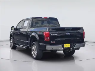 Ford F-150 2015 4x4 XLT 4dr SuperCrew con cabina de 5.5 metros de longitud