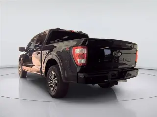 Ford F-150 2022 4x2 XL 4dr SuperCrew 5.5 ft. SB