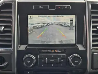 Ford F-150 2017 4x2 XLT 4dr SuperCrew 5.5 ft. SB