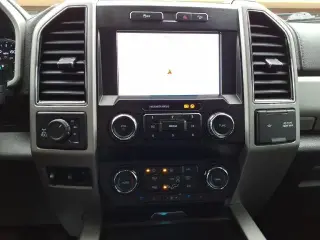 Ford F-250 Super Duty 2021 4x4 Lariat 4dr Crew Cab 6.8 ft. SB Pickup
