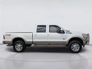 Ford F-250 Super Duty 2012 4x4 King Ranch 4dr Crew Cab de 6.8 pies de largo Pickup