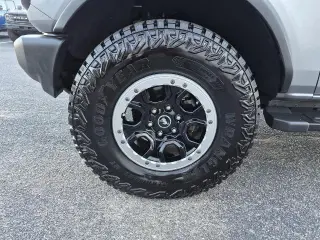 Ford Bronco 2023 4x4 Base Advanced 4dr SUV