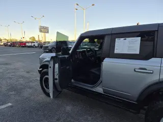 Ford Bronco 2023 4x4 Base Advanced 4dr SUV