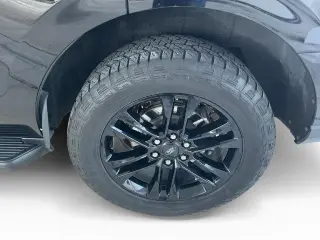 Ford Expedition 2024 4x2 XLT SUV de 4 puertas