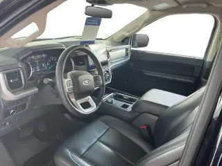 Ford Expedition 2024 4x2 XLT SUV de 4 puertas