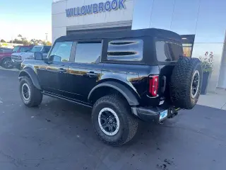 Ford Bronco 2023 4x4 Base Advanced 4dr SUV