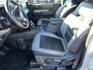Ford Bronco 2023 4x4 Big Bend SUV de 2 puertas