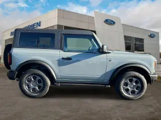Ford Bronco 2023 4x4 Big Bend SUV de 2 puertas