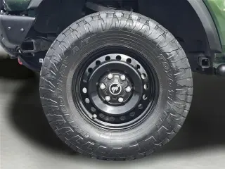 Ford Bronco 2022 4x4 Black Diamond 2dr SUV