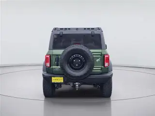 Ford Bronco 2022 4x4 Black Diamond 2dr SUV