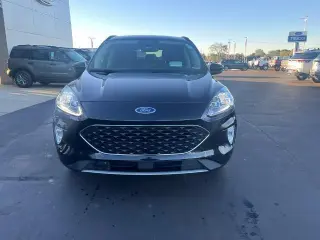 Ford Escape Hybrid 2020 Titanium 4dr SUV